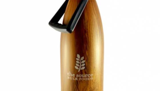 The Source Stainless Steel Water Bottle 750ml with handle image