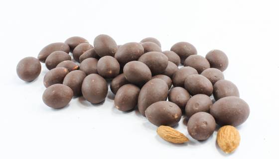 Almonds Raw Chocolate Organic image
