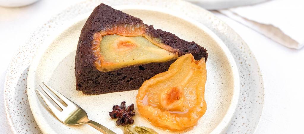 Spiced Pear, Chocolate & Almond Cake